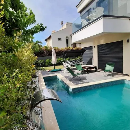 Ery Close To Sea With Private Pool-merkezi Konumda Denize 150m Ozel Havuzlu Ev *